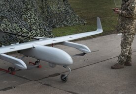 Photo Ukrajinská armáda pre nedostatok pechoty prechádza na robotickú vojnu