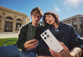 Photo Motorola razr fold predefinuje produktivitu a zábavu, čím otvára novú éru pre sériu razr a skladacie smartfóny