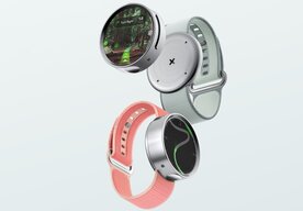 Photo Inovatívne smart hodinky Lens s odnímateľným AR monokulárom