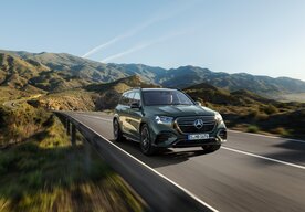 Photo Nový Mercedes-Benz GLS: Trieda S medzi SUV nanovo definuje komfort