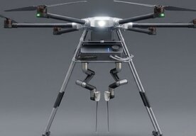 Photo Dron s robotickými chirurgickými ramenami bude zachraňovať vojakov priamo na bojisku