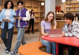 Photo Prieskum spoločnosti Lenovo ukazuje, že tablety sa stali pre generáciu Z nevyhnutnou súčasťou každodenného života