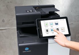 Photo Konica Minolta zjednoduší prístup k moderným tlačovým funkciám tisícom malých a stredných firiem