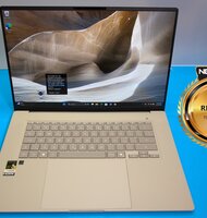 Photo ASUS Zenbook A16 - tenký a odolný štýlový notebook s veľkým displejom