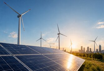 Photo Európska elektrina vďaka solárnej a veternej energii výrazne zlacnela 