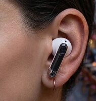 Photo Apple chce do slúchadiel AirPods Ultra zabudovať kamery  