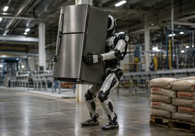 Photo Nový humanoid už dokáže odniesť v rukách chladničku či vrece cementu