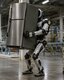 Photo Nový humanoid už dokáže odniesť v rukách chladničku či vrece cementu
