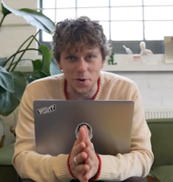 Photo Youtuber vyzval hackerov, aby mu do mesiaca zruinovali život