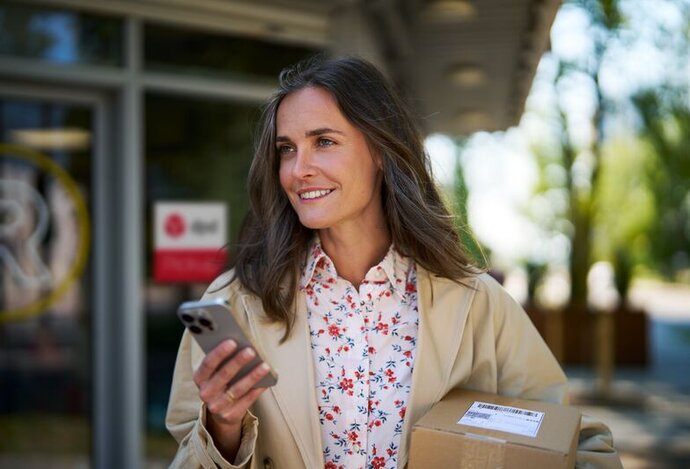 Photo Pozor na falošné SMS: Ako spoznať podvod, ktorý sa tvári ako správa od kuriéra?