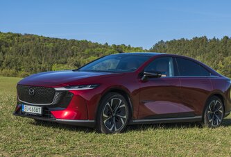 Photo Mazda 6e Takumi / Rodinný krásavec