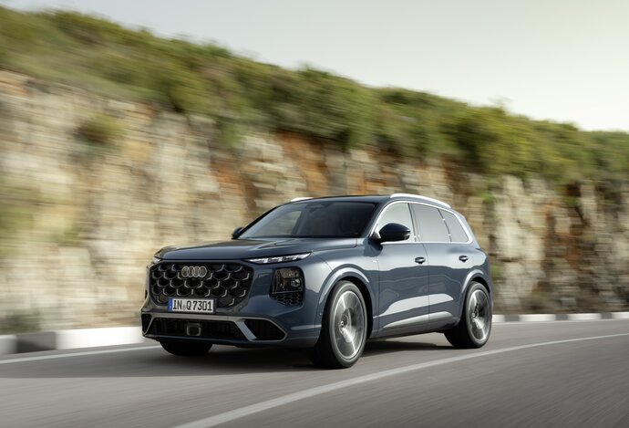 Photo Tretia generácia úspešného SUV: nové Audi Q7 kombinuje všestrannosť s výkonnosťou