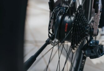 Photo Bosch prekvapil motorom priamo v zadnom kolese ebajku 