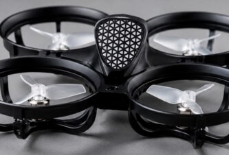 Photo Zabijácky mikro-dron vyhľadáva a mechanicky likviduje komáre v domácnosti