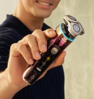 Photo Philips i9000 Prestige Ultra / Ultra-prémiové holenie 