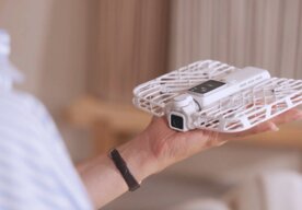 Photo Vreckový stabilizátor obrazu sa dokáže za pár sekúnd premeniť na lietajúci dron
