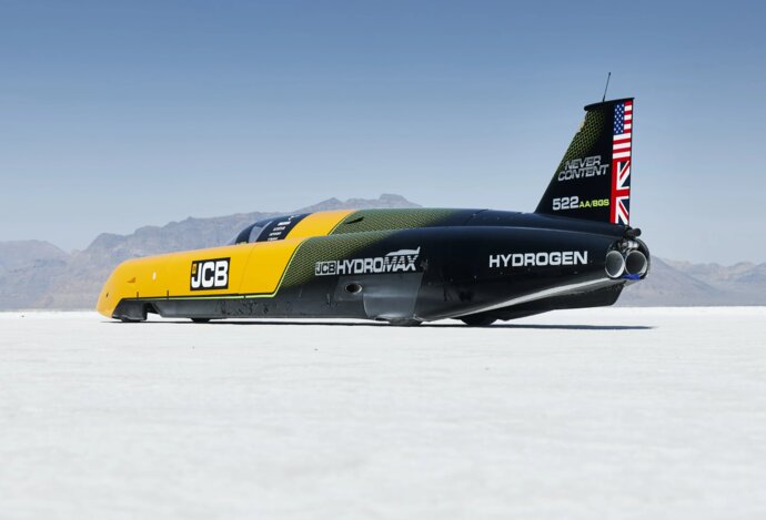 Photo Auto na vodíkový pohon s motormi zo stavebných strojov dosiahlo rekordnú rýchlosť 653 km/h  