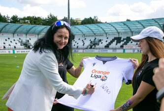 Photo Na ihrisku rozhoduje vášeň a nasadenie, nie stereotypy – Orange ako generálny partner podporuje aj ženský futbal
