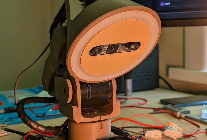 Photo Robotická lampa konečne svieti presne tam, kde treba
