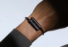 Photo Smart náramok od zakladateľov Fitbitu mení prístup k starostlivosti o seniorov