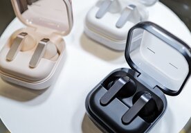 Photo Špičkový hi-fi zvuk slúchadiel Samsung Galaxy Buds4 Pro si získal uznanie renomovaných odborníkov
