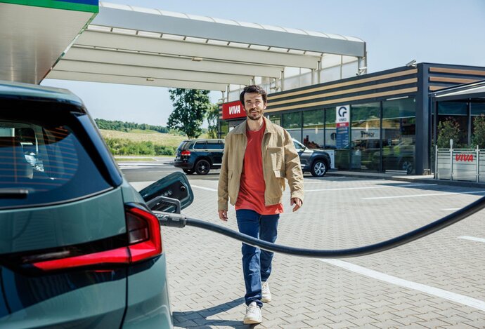 Photo OMV pri príležitosti Svetového dňa elektromobility ponúka výhodnejšie nabíjanie