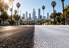Photo Los Angeles našlo spôsob ako znížiť teplotu povrchu ciest o viac ako 5,5 °C