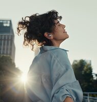 Photo Nové slúchadlá Huawei FreeBuds Neo: 10-hodinová výdrž, dokonalé pohodlie a futuristický dizajn