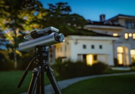 Photo Qivika zmení bežný smartfón na teleskop s ohniskovou vzdialenosťou 3000 mm