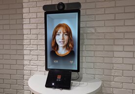 Photo Orange na vlne inovácií: do predajní prichádza AI avatarka ORI