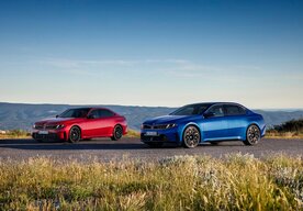 Photo BMW uviedla na trh rovnaký model auta so spaľovacím motorom a s elektrickým pohonom. Tu druhé je však výrazne lacnejšie