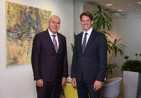 Photo Siemens Slovensko mení vedenie: Gerold Zakarias nastupuje po Vladimírovi Slezákovi