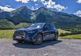 Photo Mercedes-Benz GLC 400 4MATIC / Vysoký komfort a efektivita