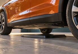 Photo Koniec káblom? Nová bezdrôtová nabíjačka pre elektromobily pracuje s účinnosťou viac ako 98 %