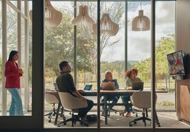 Photo HP Work Relationship Index 2026: vzťah k práci sa zlepšuje, zamestnanci vsádzajú na AI agentov