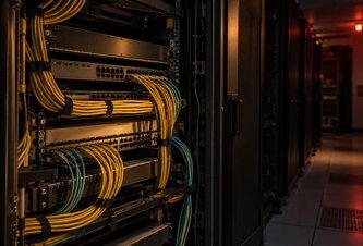 Photo Šéfovia AI firiem v tichosti počítajú s útokom AI agentov a výpadkom internetu aj elektriny