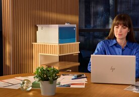 Photo Nový rad HP Color LaserJet Enterprise 4000/X400: pokročilé zabezpečenie a jednoduchšia správa tlače