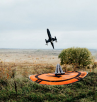 Photo Elektrický dron Apex Recordhunter zlomil rýchlostnú hranicu a preukázal schopnosť zničiť aj rýchle prúdové útočné drony 
