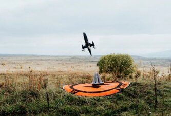Photo Elektrický dron Apex Recordhunter zlomil rýchlostnú hranicu a preukázal schopnosť zničiť aj rýchle prúdové útočné drony 